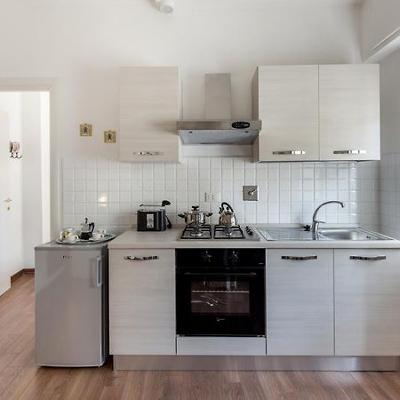 San Jacopino - Flo Apartments Φλωρεντία Δωμάτιο φωτογραφία